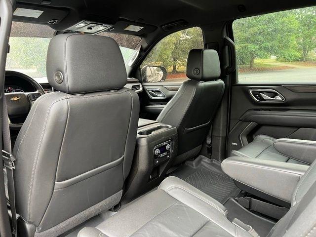 Chevrolet Suburban 4WD 4dr LT 2021