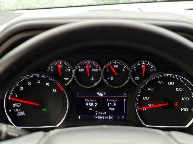Chevrolet Suburban 4WD 4dr LT 2021