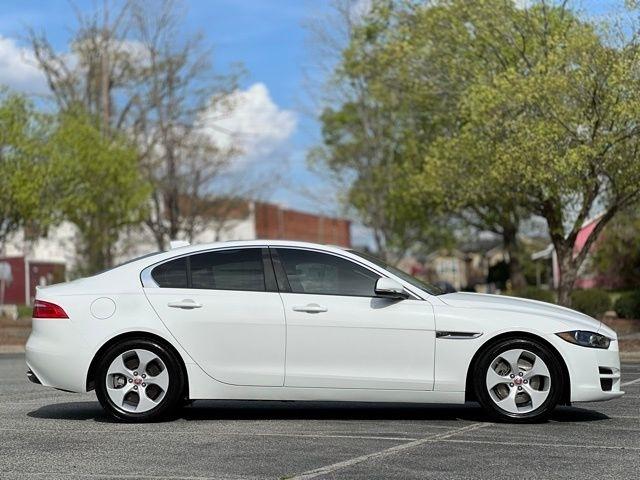 Jaguar XE 25t RWD 2018