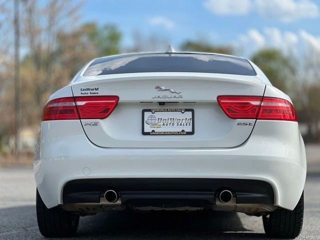 Jaguar XE 25t RWD 2018