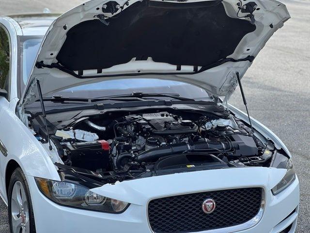 Jaguar XE 25t RWD 2018