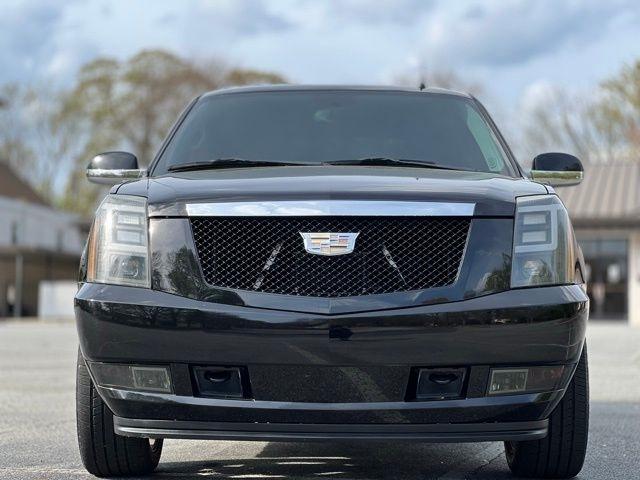 Cadillac Escalade EXT AWD 4dr Premium 2013