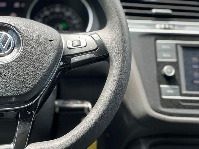 Volkswagen Tiguan 2.0T S FWD 2021