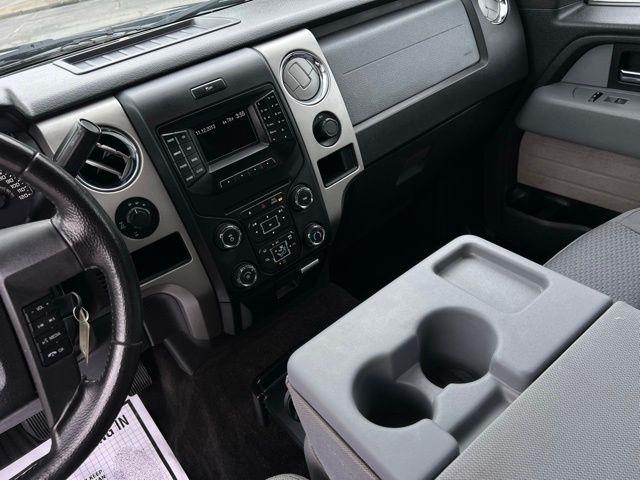 Ford F-150 4WD SuperCrew 145" XLT 2014