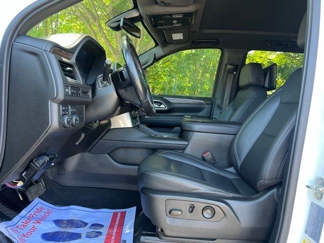 Chevrolet Suburban 4WD 4dr LT 2021