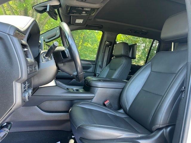 Chevrolet Suburban 4WD 4dr LT 2021