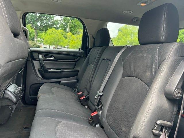 GMC Acadia FWD 4dr SLE1 2014