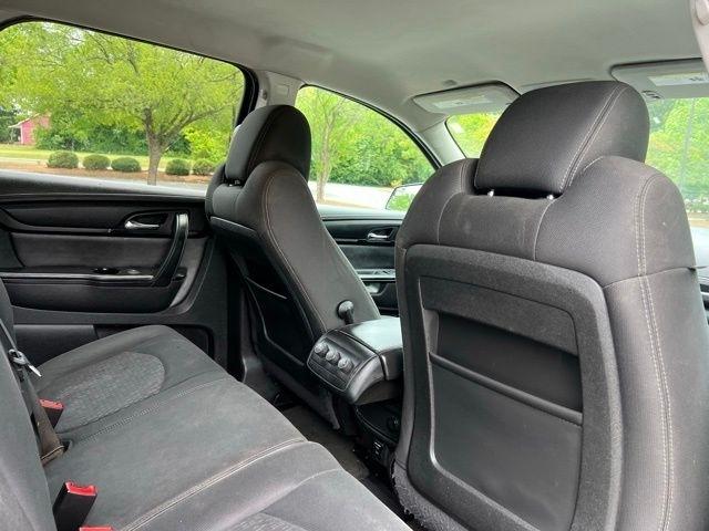 GMC Acadia FWD 4dr SLE1 2014