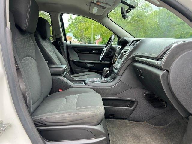 GMC Acadia FWD 4dr SLE1 2014
