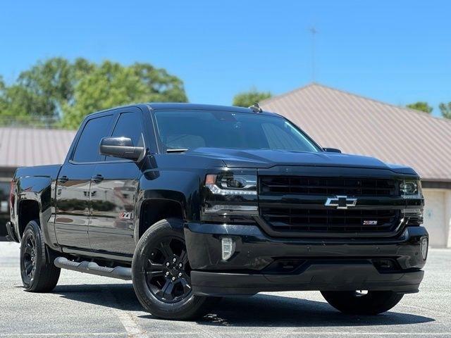 Chevrolet Silverado 1500 4WD Crew Cab 143.5" LTZ w/2LZ 2018
