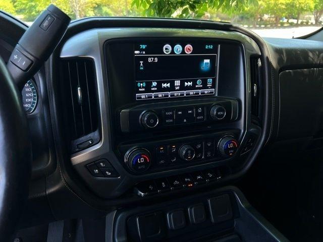 Chevrolet Silverado 1500 4WD Crew Cab 143.5" LTZ w/2LZ 2018