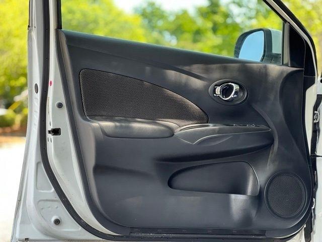Nissan Versa 4dr Sdn CVT 1.6 SV 2014