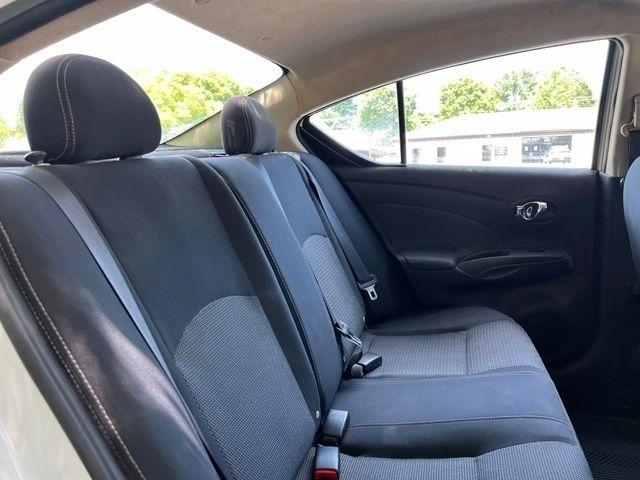 Nissan Versa 4dr Sdn CVT 1.6 SV 2014