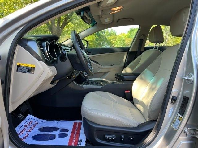 Kia Optima 4dr Sdn LX 2013