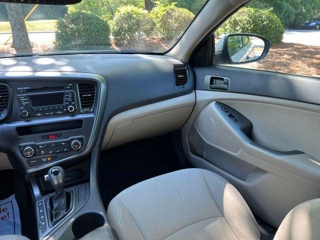 Kia Optima 4dr Sdn LX 2013