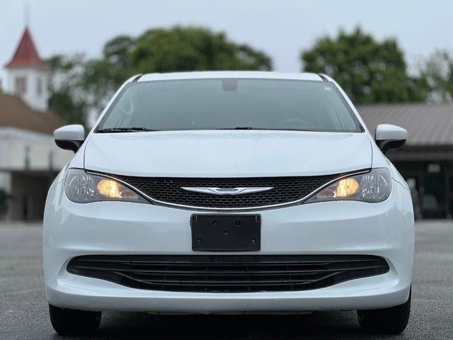Chrysler Pacifica Touring FWD 2017