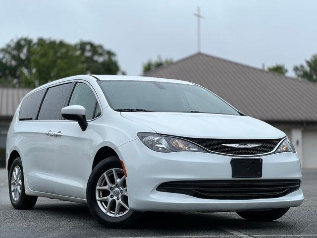 Chrysler Pacifica Touring FWD 2017
