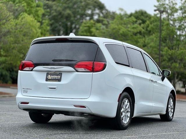 Chrysler Pacifica Touring FWD 2017