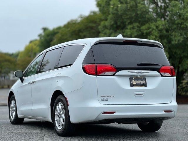 Chrysler Pacifica Touring FWD 2017