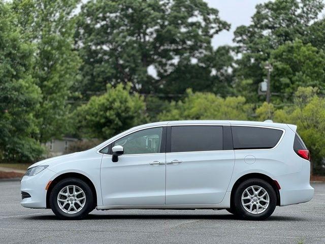 Chrysler Pacifica Touring FWD 2017