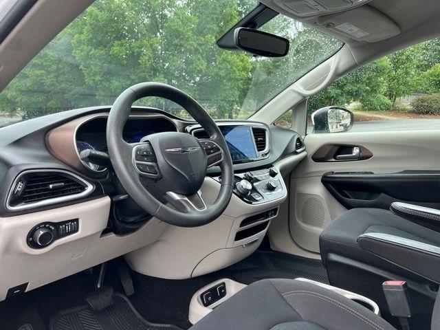 Chrysler Pacifica Touring FWD 2017