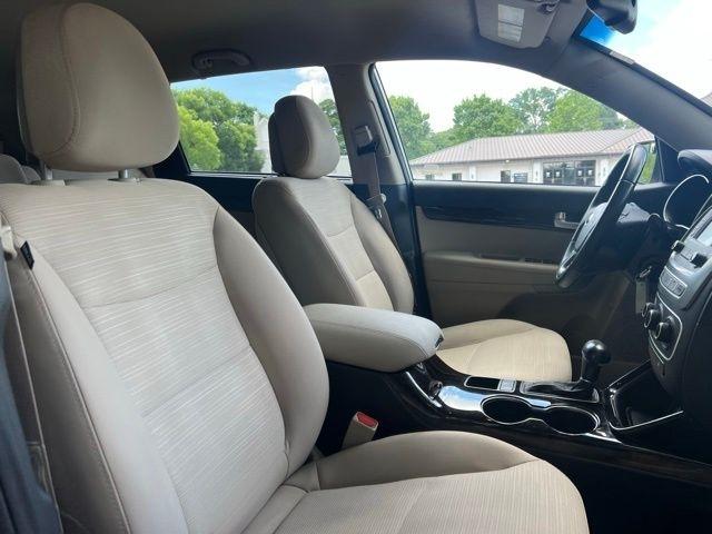 Kia Sorento 2WD 4dr I4 LX 2015