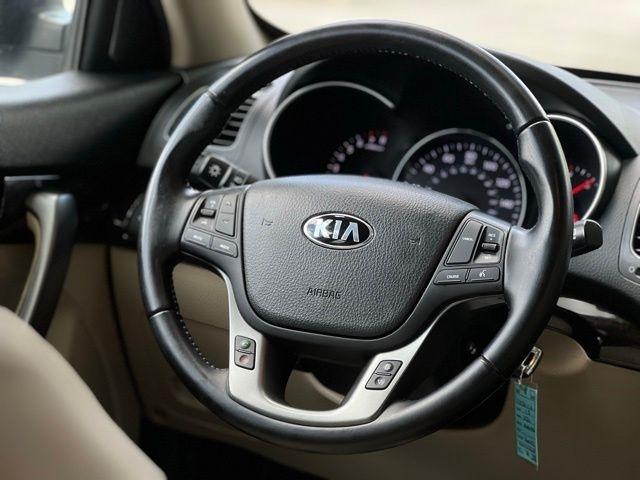 Kia Sorento 2WD 4dr I4 LX 2015