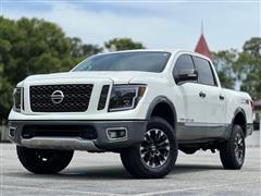 2019 Nissan Titan 