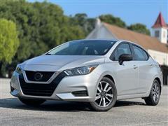 2020 Nissan Versa 