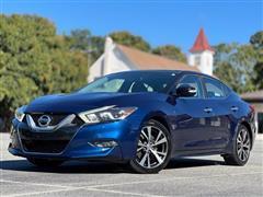 2017 Nissan Maxima 