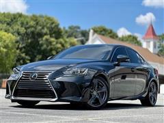 2018 Lexus IS 