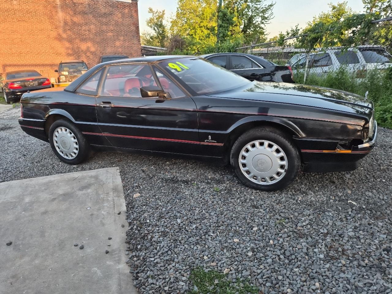 Cadillac Allante Base 1991