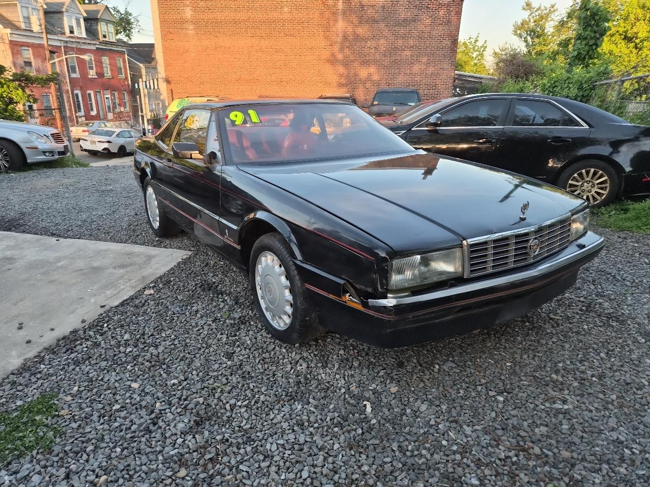 Cadillac Allante Base 1991