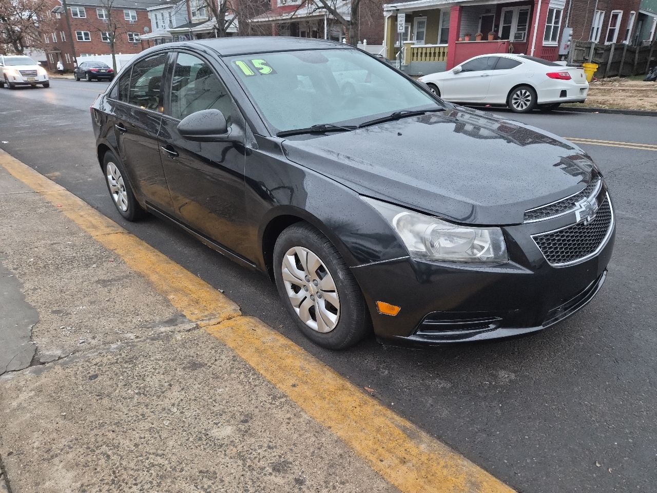 Chevrolet Cruze LS Auto 2015