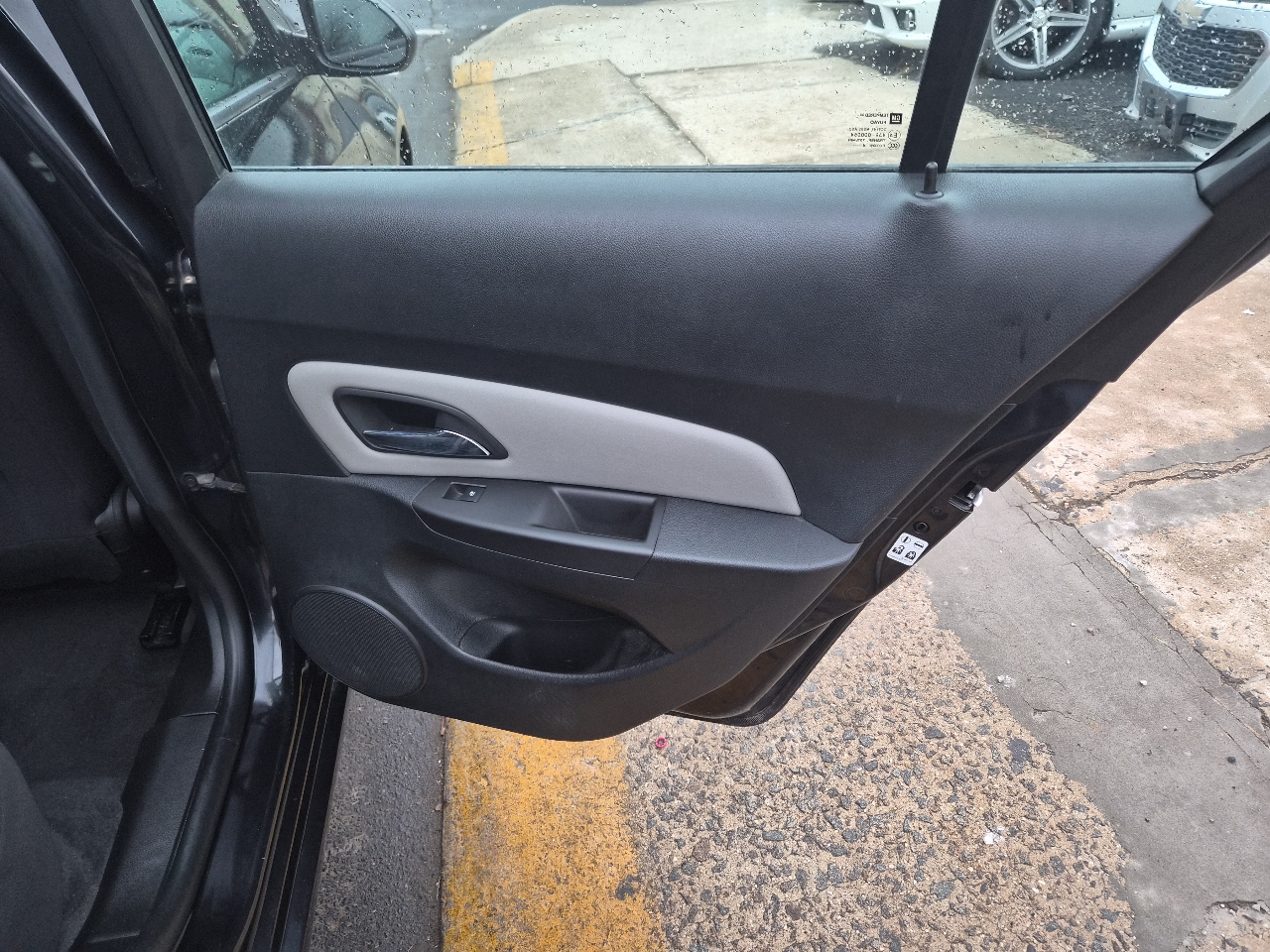 Chevrolet Cruze LS Auto 2015