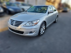 2011 Hyundai Genesis  2011 Hyundai Genesis