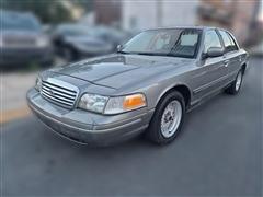 1999 Ford Crown Victoria 