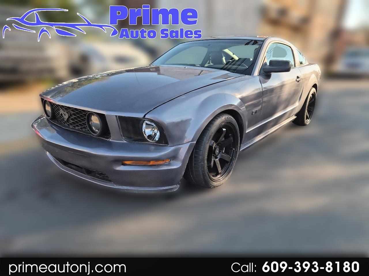 Ford Mustang GT Deluxe Coupe 2006