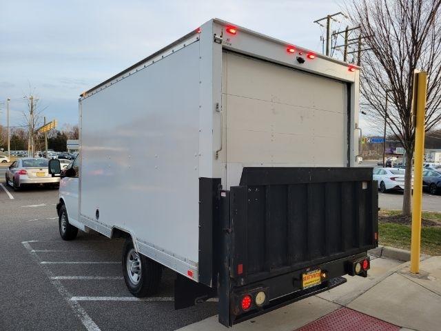 Chevrolet Express Commercial Cutaway 3500 Van 139" 2018