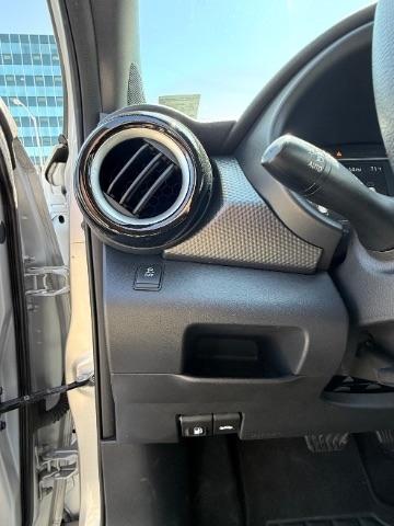 Nissan Kicks SV FWD 2019