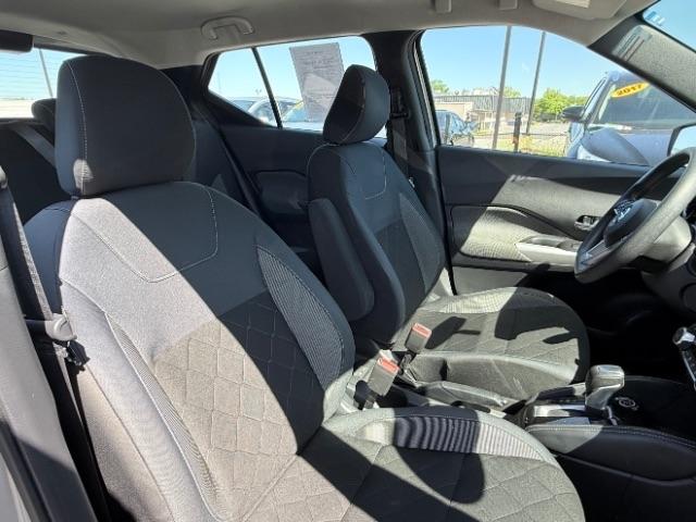 Nissan Kicks SV FWD 2019