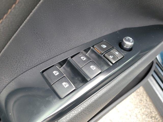 Toyota Camry XLE Auto (Natl) 2018