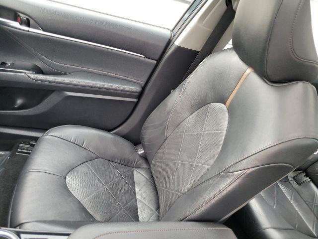 Toyota Camry XLE Auto (Natl) 2018