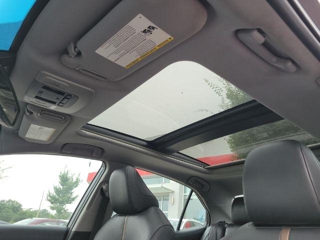 Toyota Camry XLE Auto (Natl) 2018