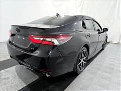 2022 Toyota Camry SE Auto (Natl) 2022 Toyota Camry SE Auto (Natl)