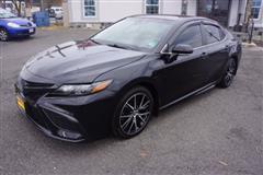 2022 Toyota Camry SE Auto (Natl)