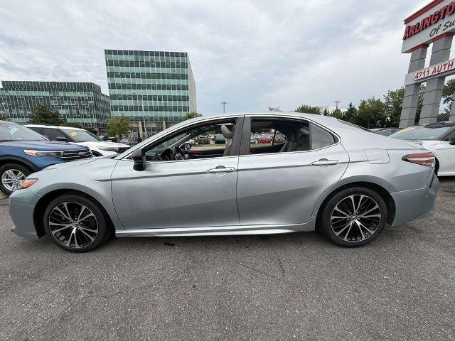 Toyota Camry XLE Auto (Natl) 2019