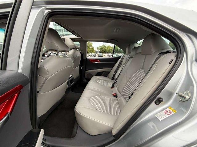 Toyota Camry XLE Auto (Natl) 2019