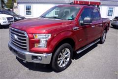 2015 Ford F-150 4WD SuperCrew 145" XLT 2015 Ford F-150 4WD SuperCrew 145" XLT