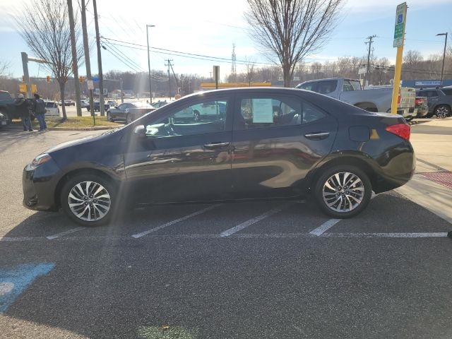 Toyota Corolla XLE CVT (Natl) 2018